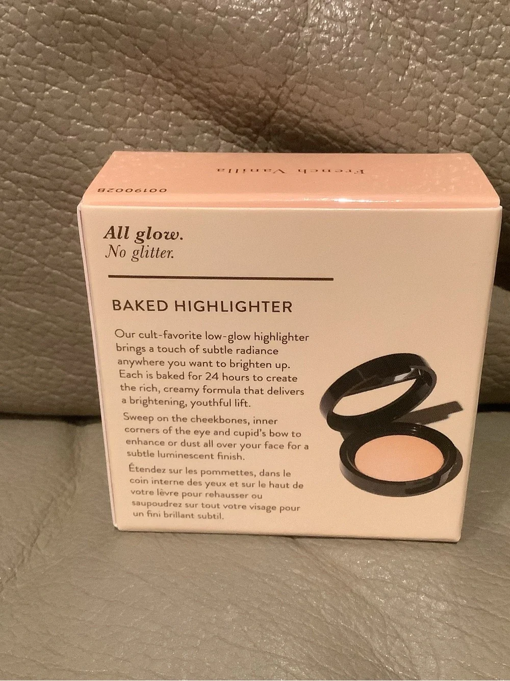 Laura Geller Baked Highlighter ~ French Vanilla - 0.06 oz.